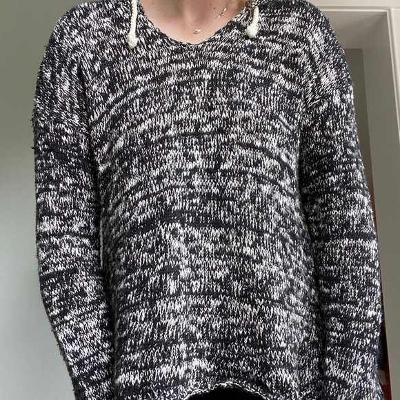 Volcom beach knit sweater with hood - Picture 2 of 7